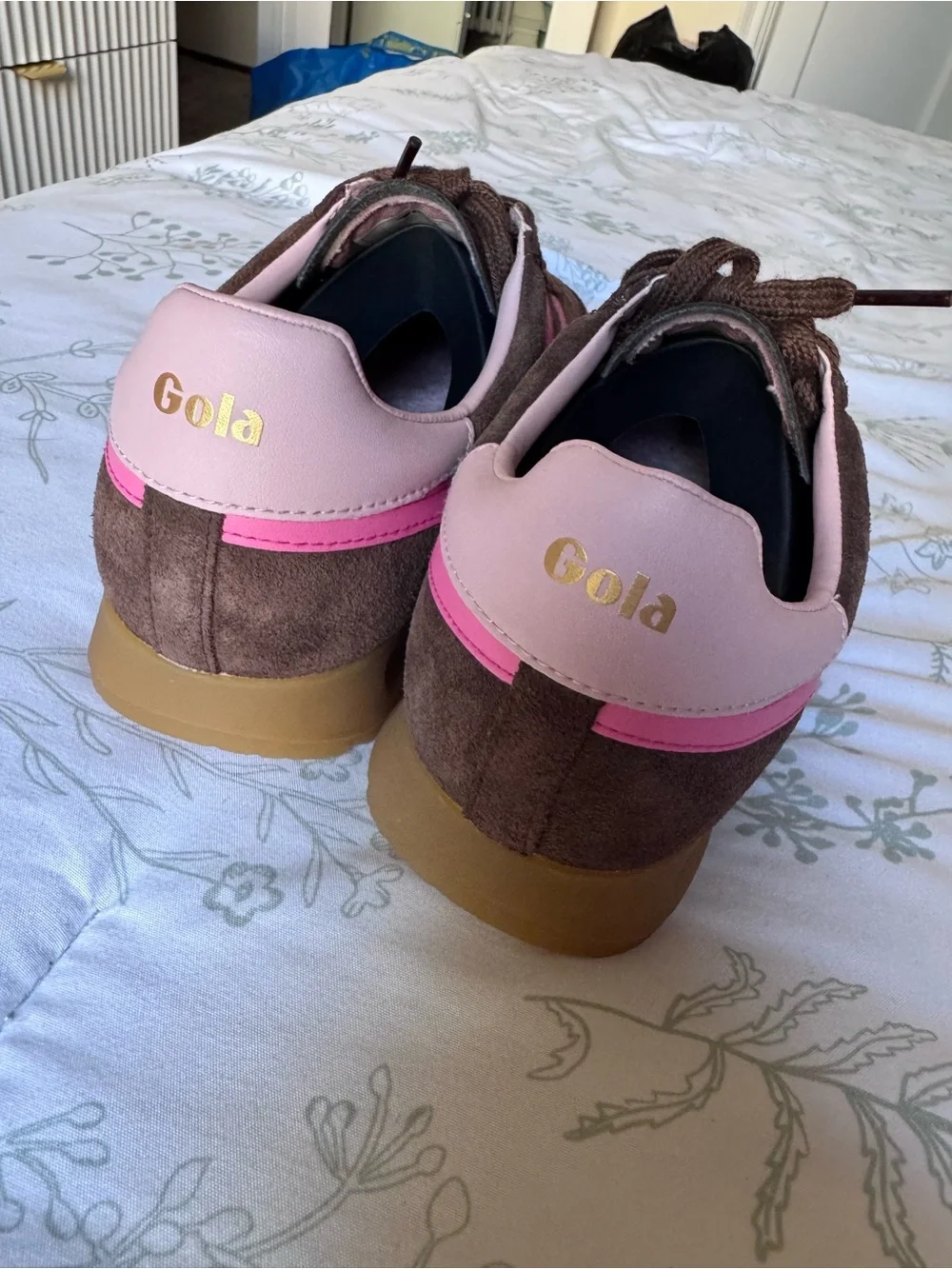 Gola Women's Brown Suede Sneakers with Pink Stripes